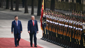 Trump accolto con tappeto rosso a Pechino: Xi lo avverte su Taiwan