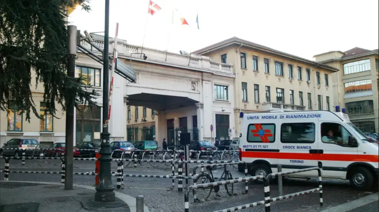 Quasi sei ore in sala operatoria a Torino: il gesto che ha cambiato la vita di Elena