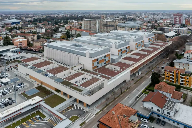 Due settimane e una sala d’attesa: il legame ricostruito a Pordenone