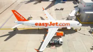 Volo Malpensa-Amsterdam dirottato a Bruxelles, EasyJet rimborsa il transfer ma nega la compensazione